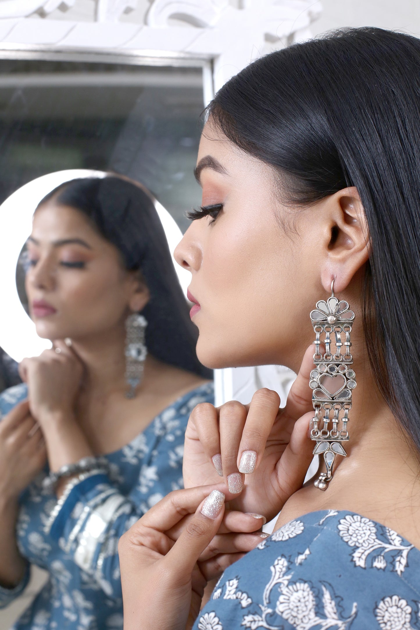JANNAT AFGHANI GLASS EARRING