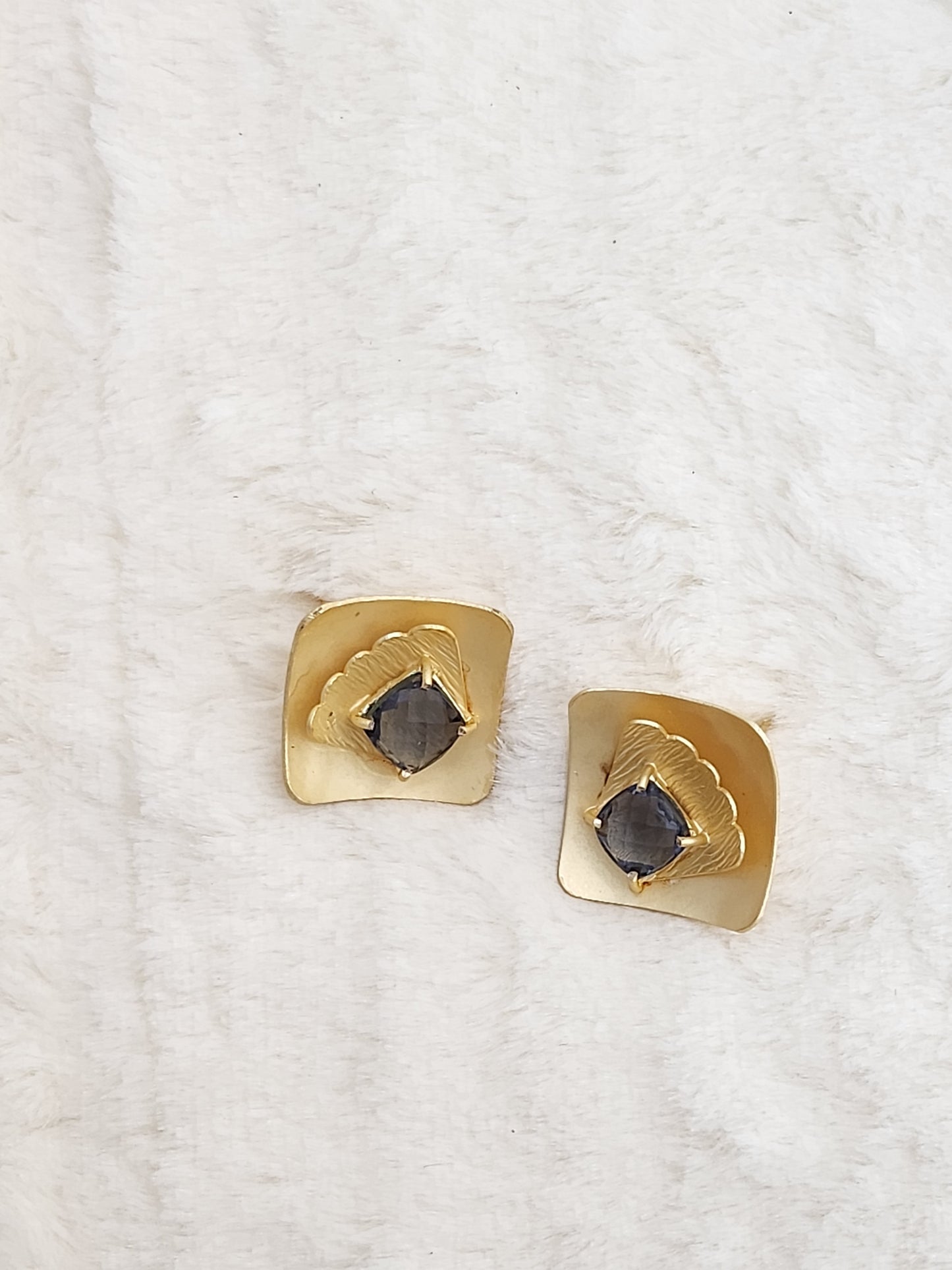CLASSIC MARIGOLD EARRINGS