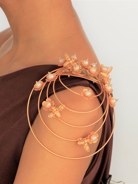 Aristocrat Shoulder Accessory