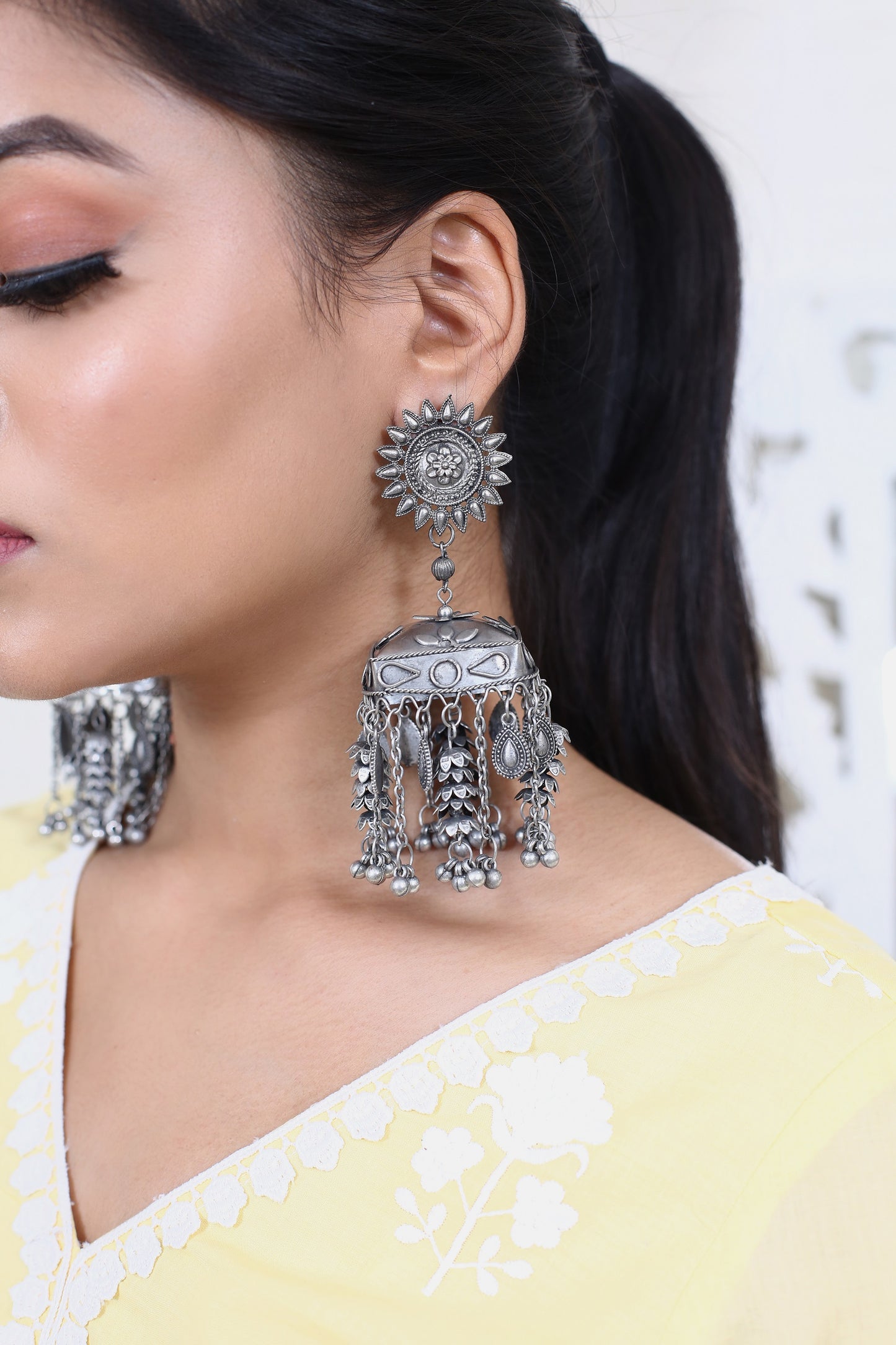 RUH OVERSIZED JHUMKAS