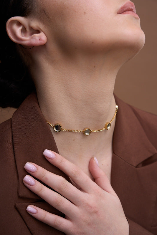 ELINA CHOKER