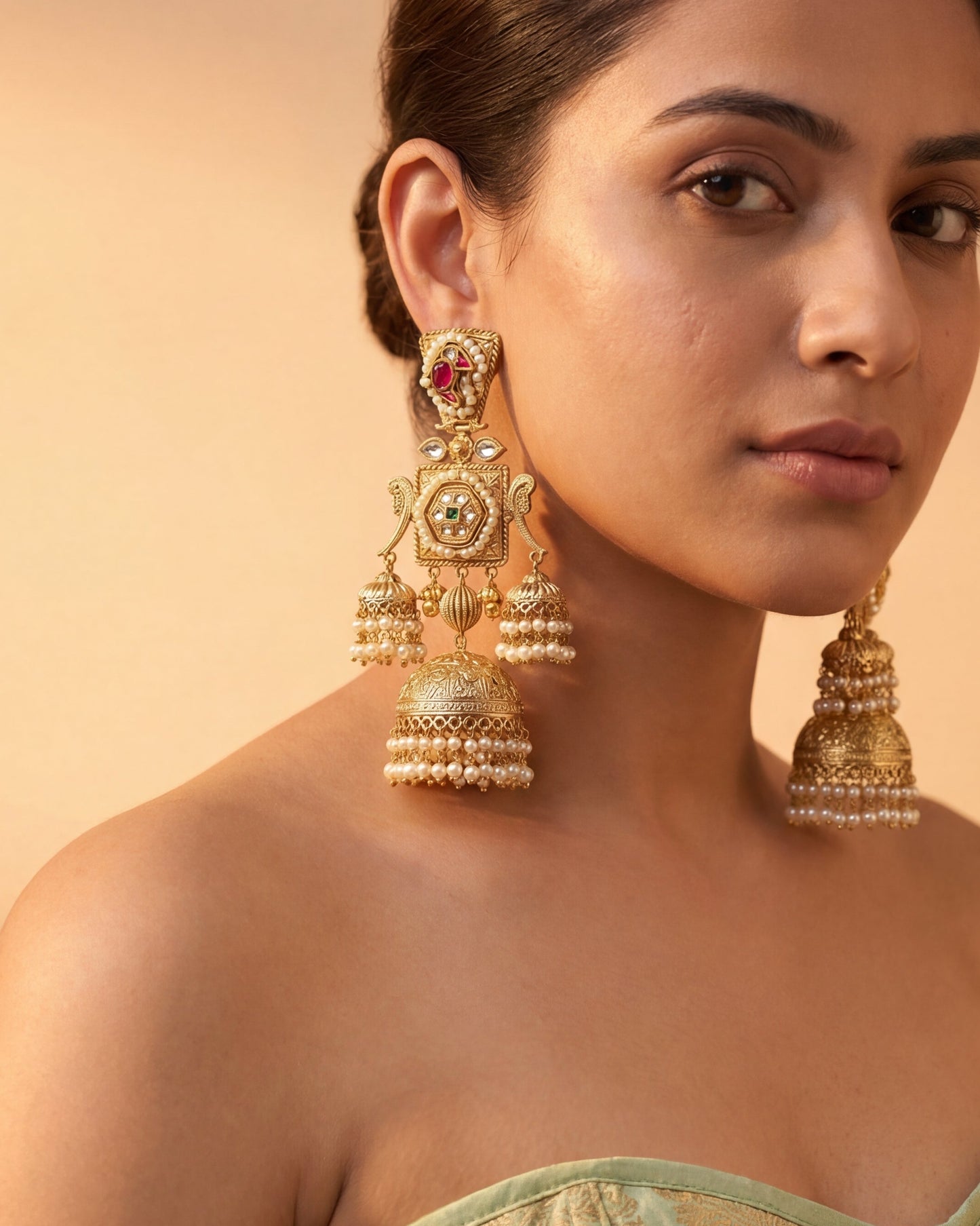Mira Jhumki