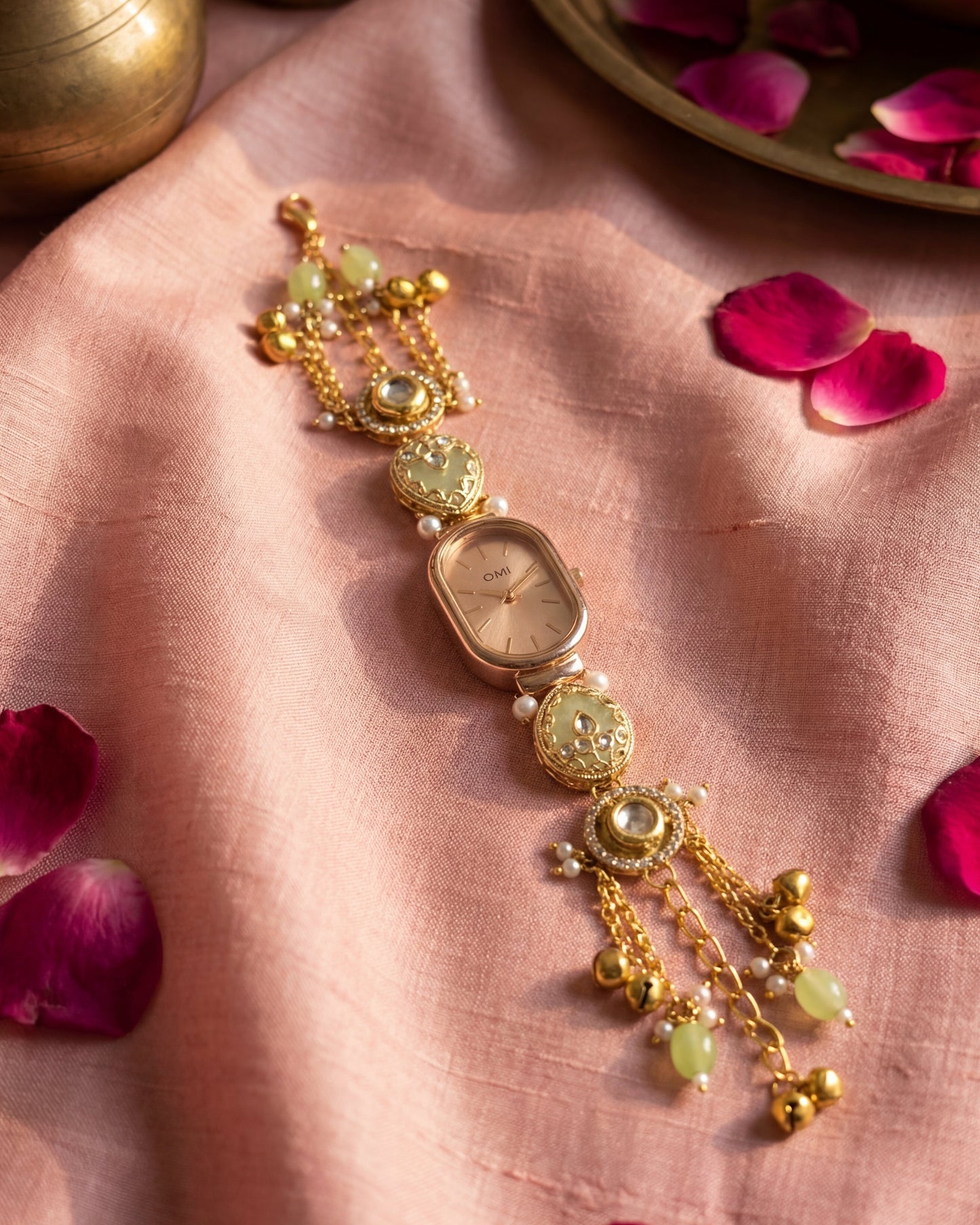 SITARA ETHNIC WATCH