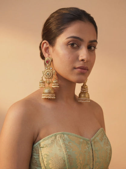 Mira Jhumki