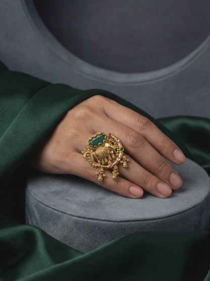 ZOYA RING